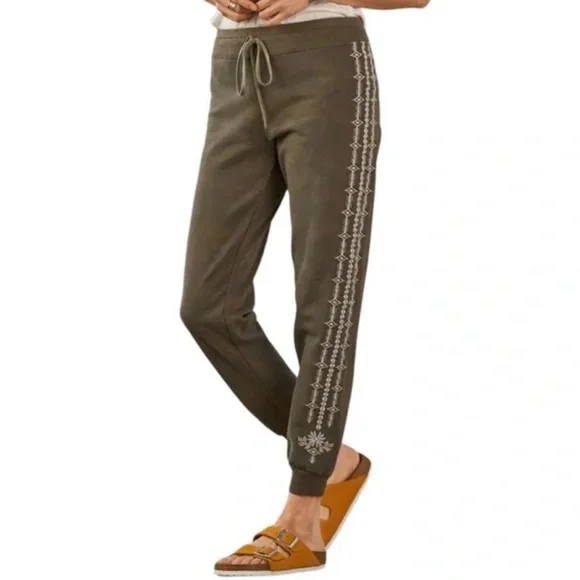 New Driftwood Stevie Floral Embroidered Joggers Pants Size X-Small Camouflage - Picture 1 of 8
